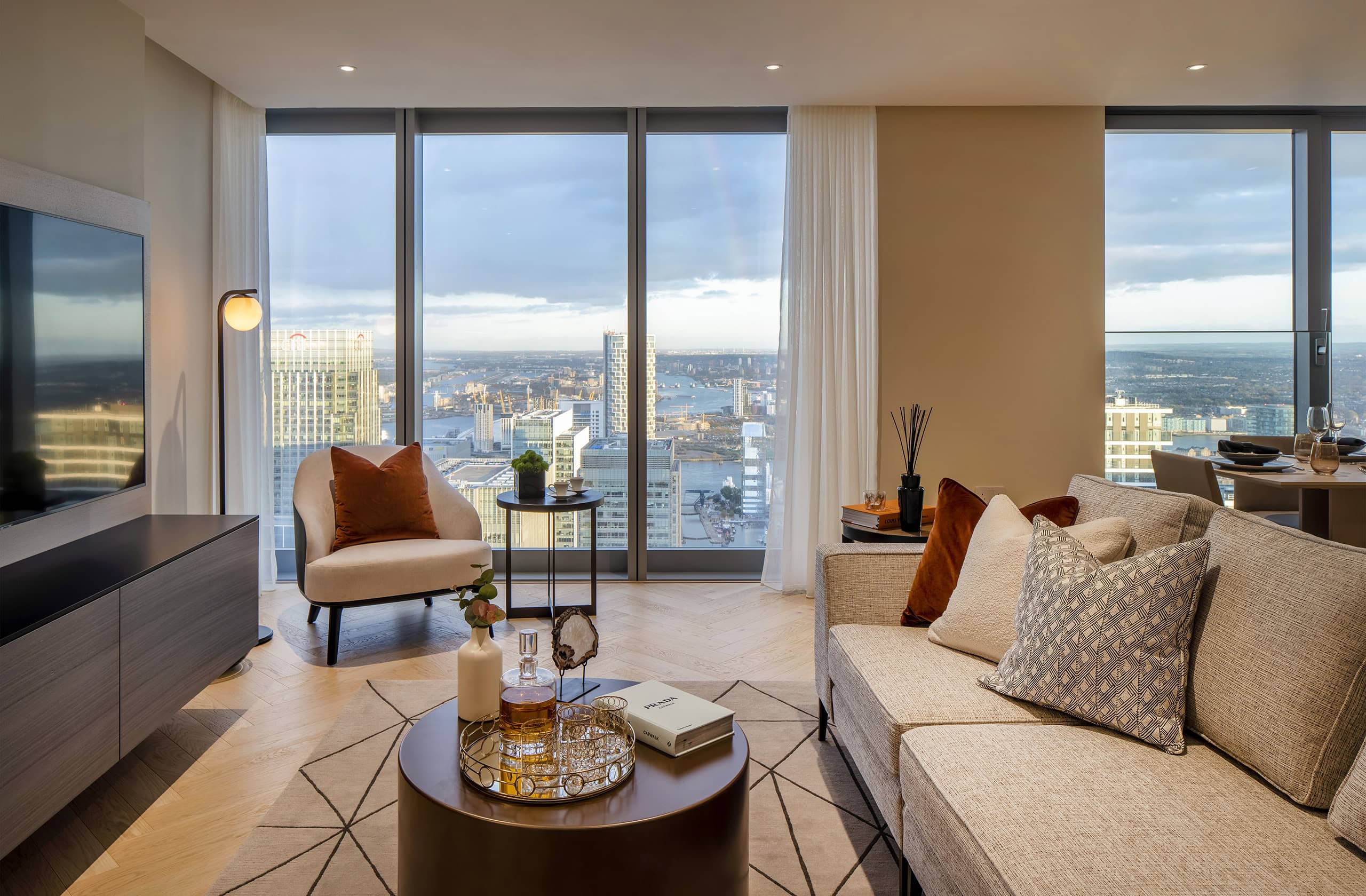 London Apartment 1 01